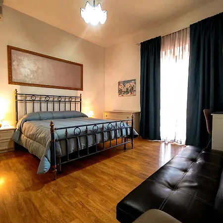 Casa Giulia Al Centro Di Codice Iun P4011