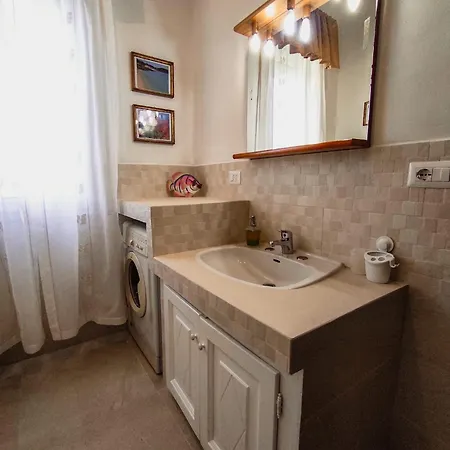 Casa Giulia Al Centro Di Codice Iun P4011 Olbia